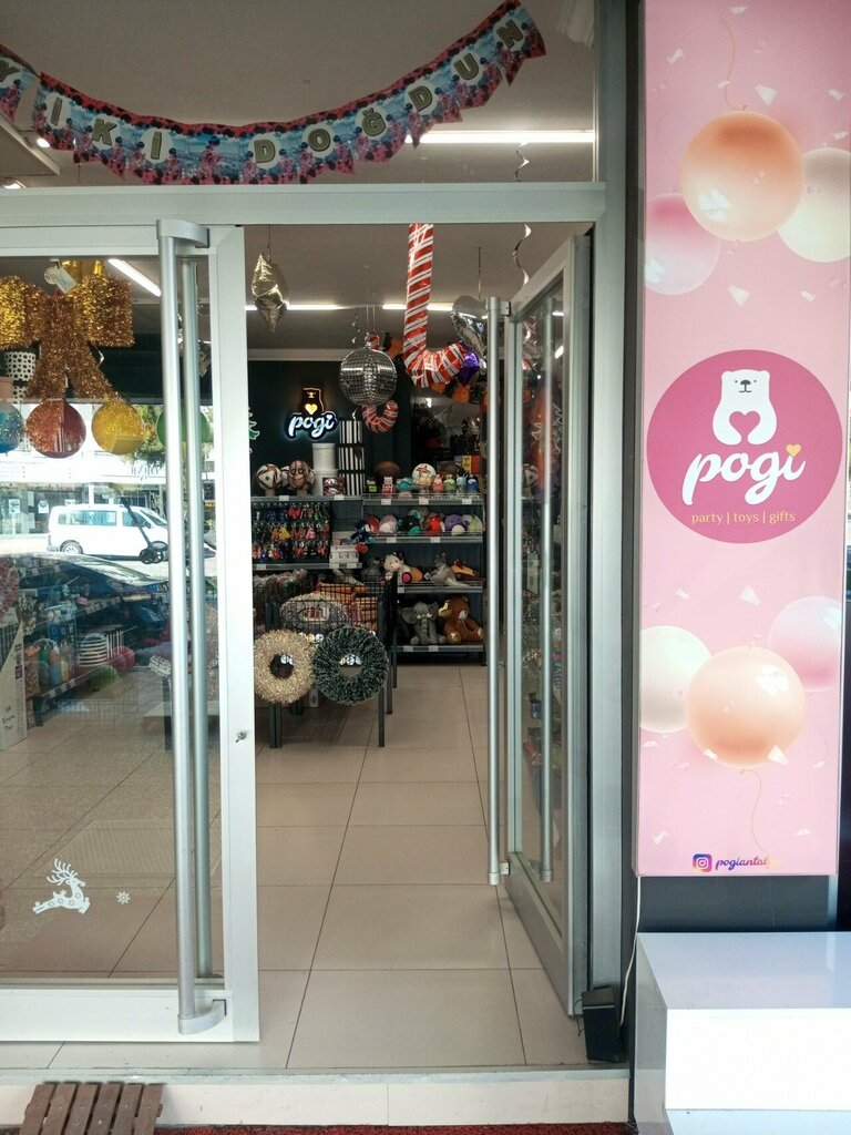 Gift and souvenir shop Pogi Party & Toy, Antalya, photo