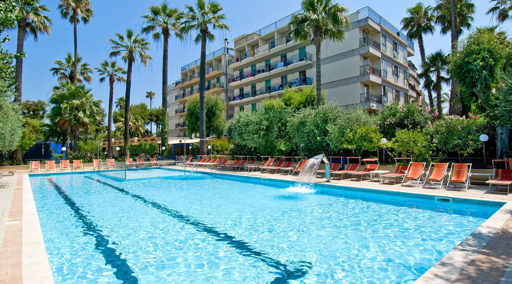 Фото Hotel Relax