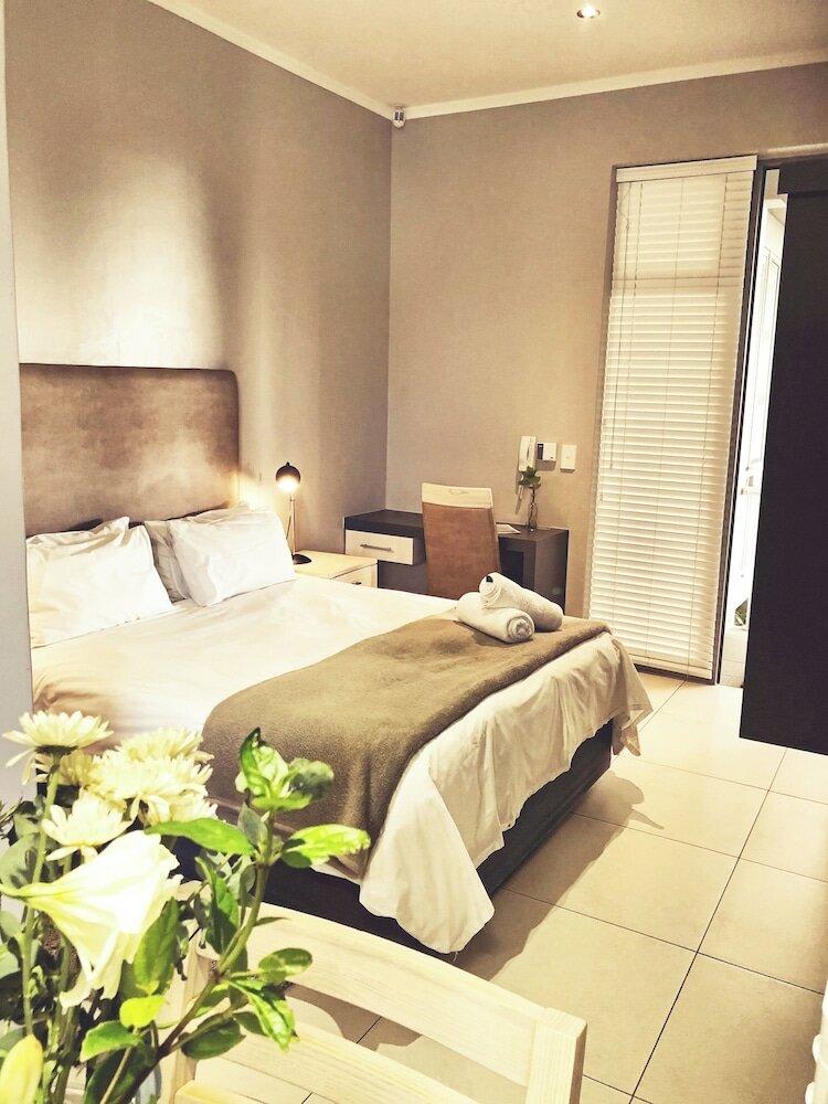 Фото Be Still Accommodation