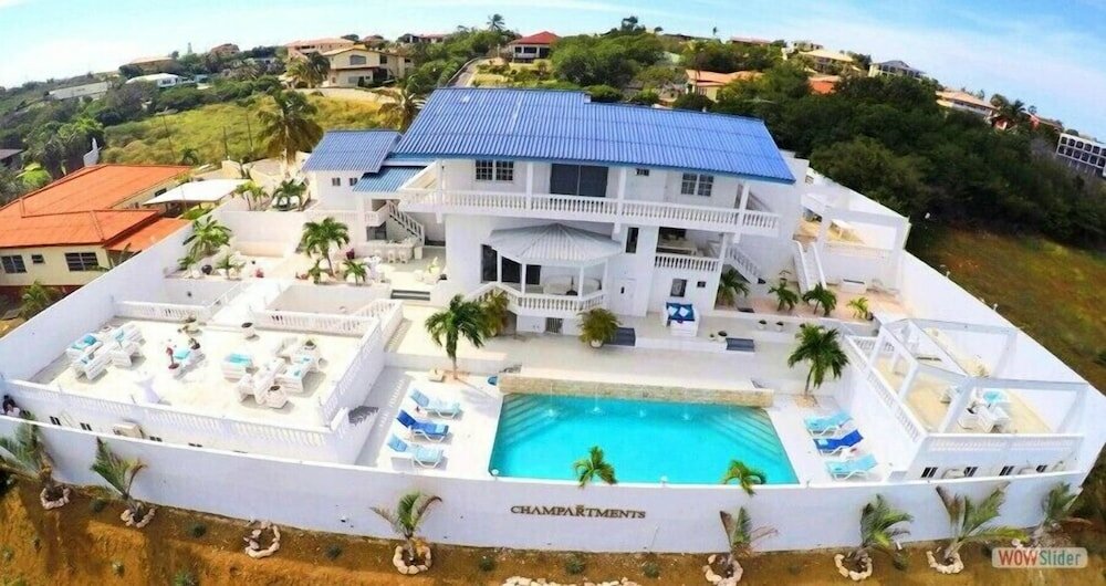 Фото Champartments Villa & Apartments Cristal