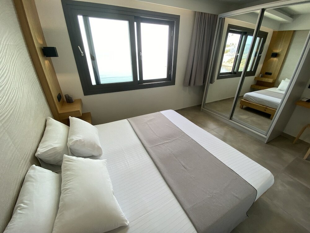 Фото Ostria Apartments