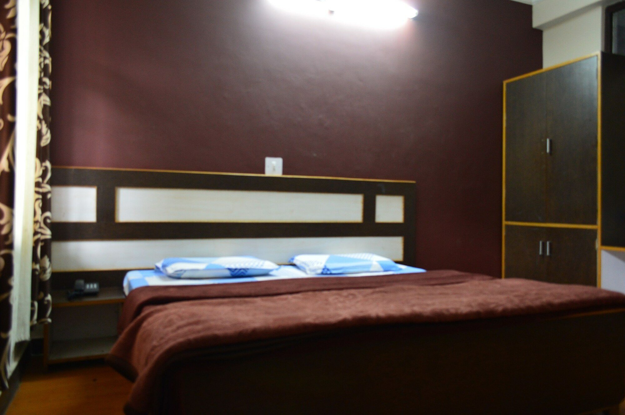 Фото Dharamkot Inn