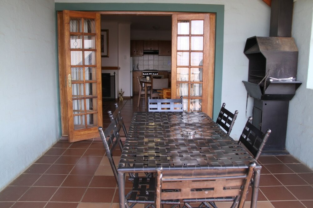 Фото Red Mountain House