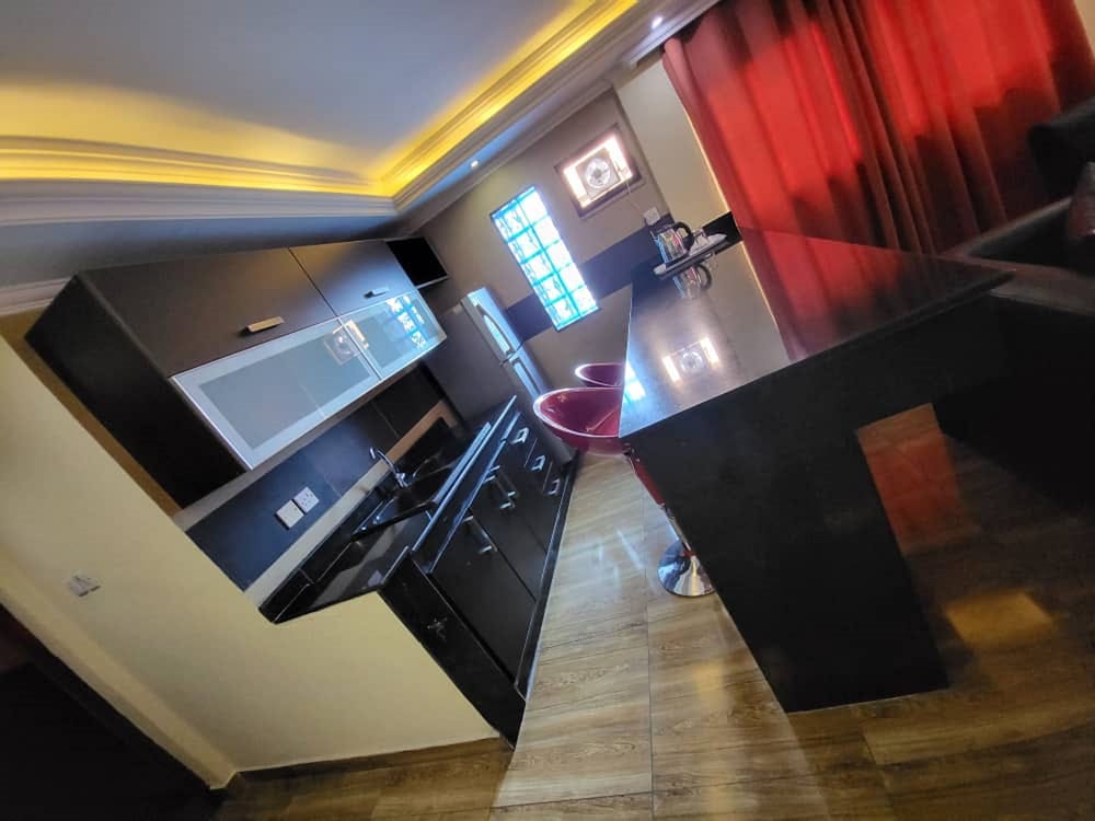 Фото Carliza Hotel Apapa