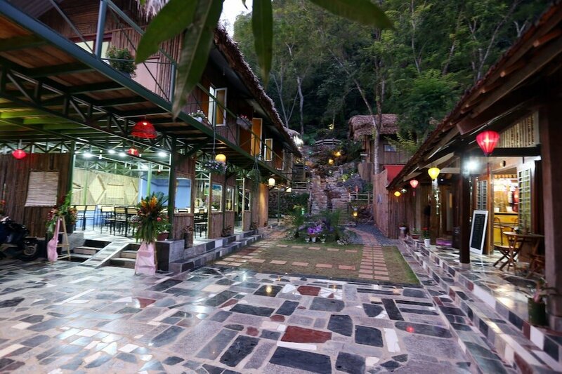 Гостиница Green Hill Hostel & Homestay