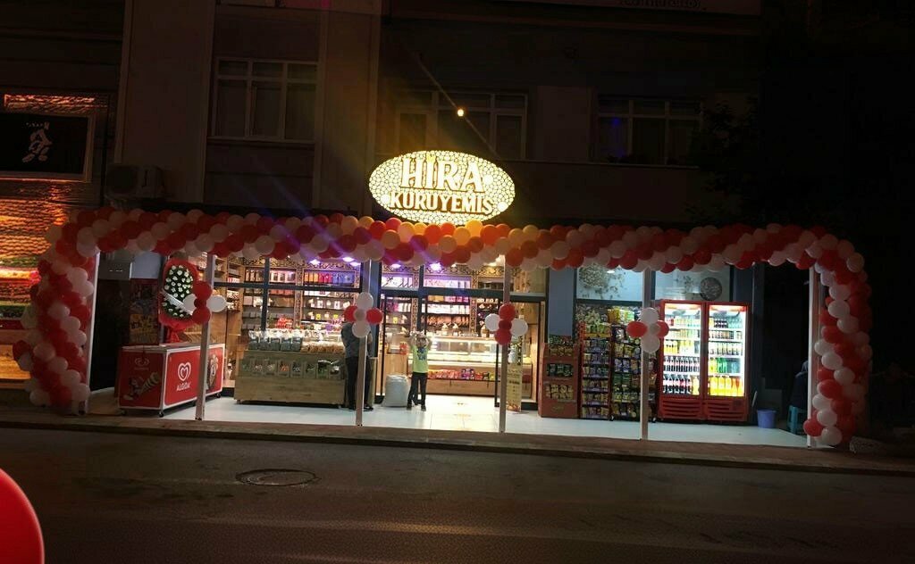 Nuts, snacks, dried fruits Bayburt Nuts, Golcuk, photo