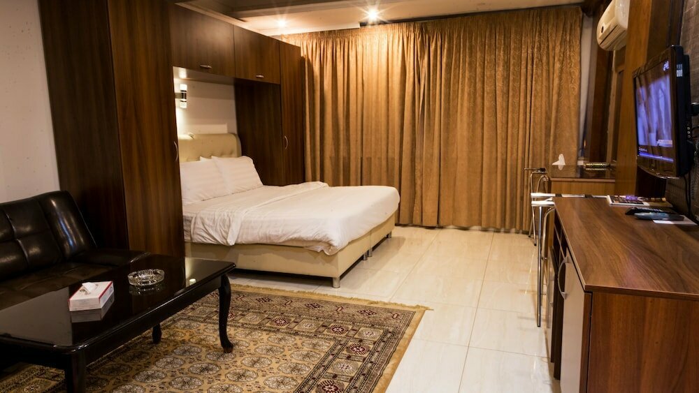 Hotel Aghadeer Hotel, Amman, photo