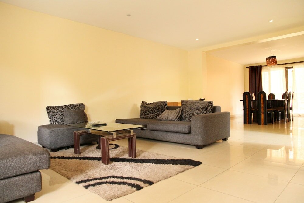 Фото Speke Apartments Wampewo