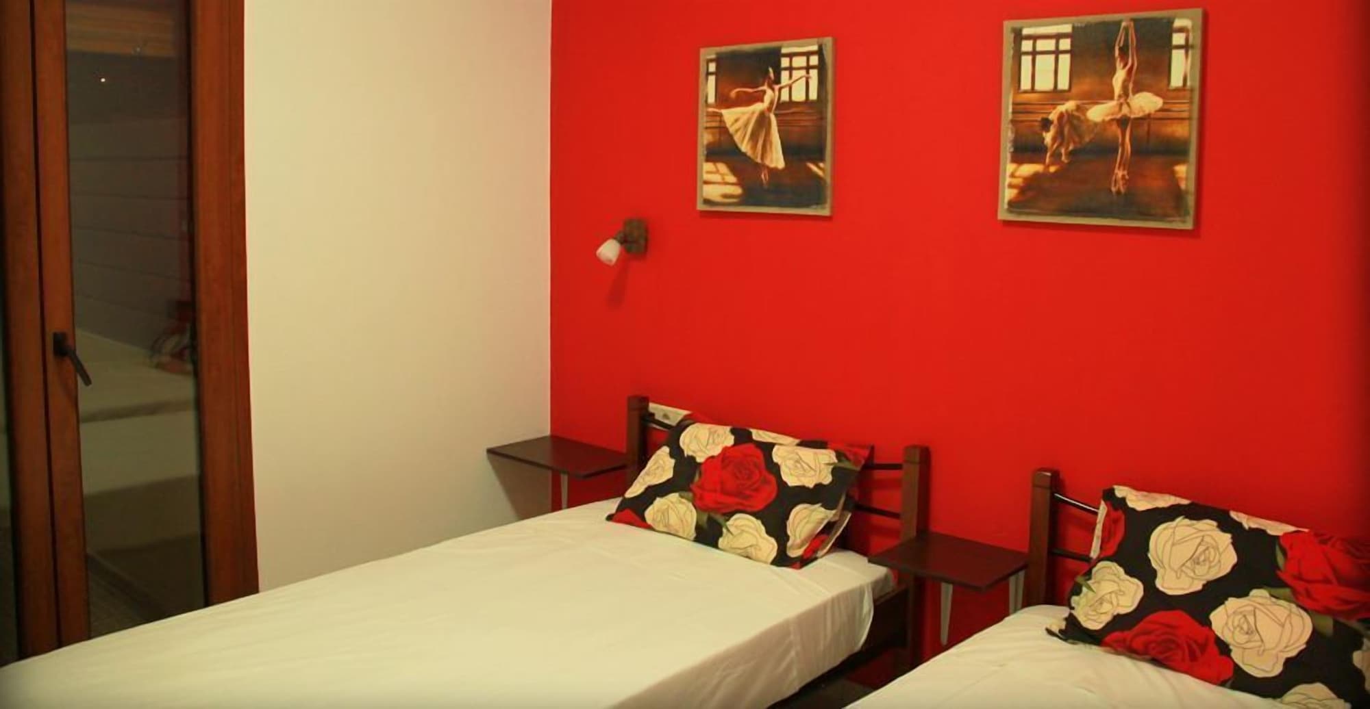 Фото Uphoria Villas