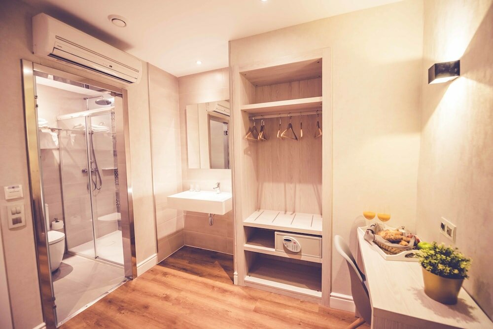 Фото Hostal Lisboa