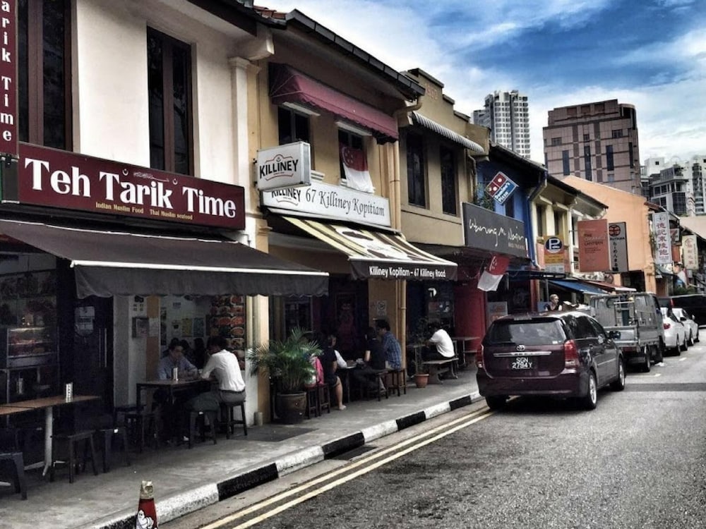 Фото отеля 2