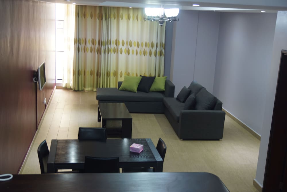 Фото Là Ponye Hotel Apartment