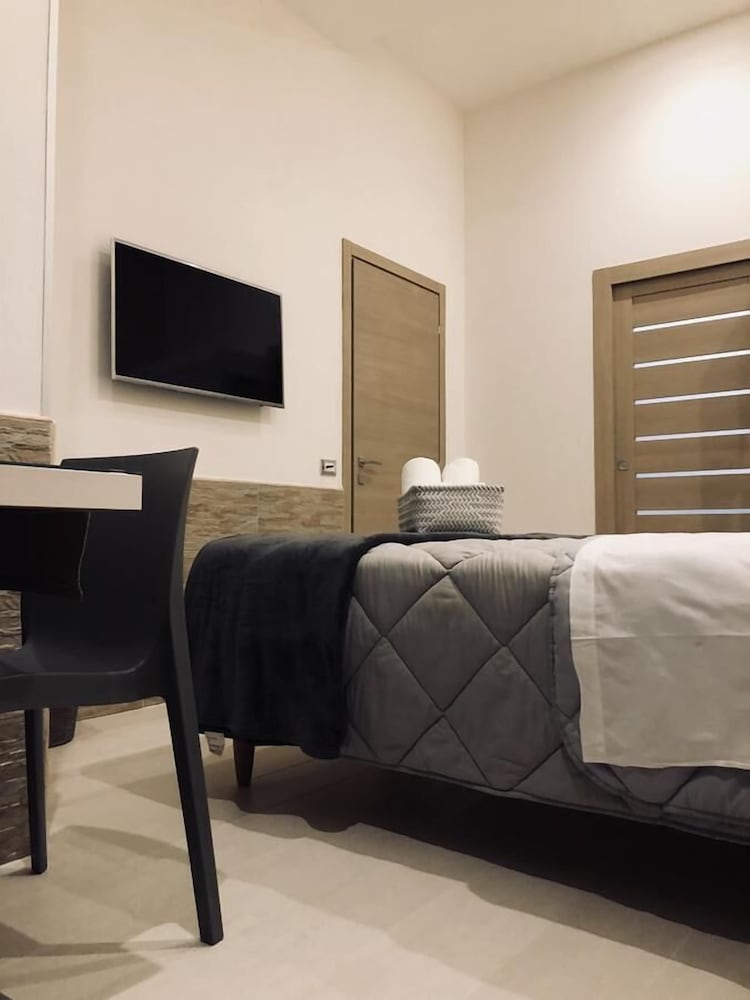 Фото La Stella di Napoli B&b