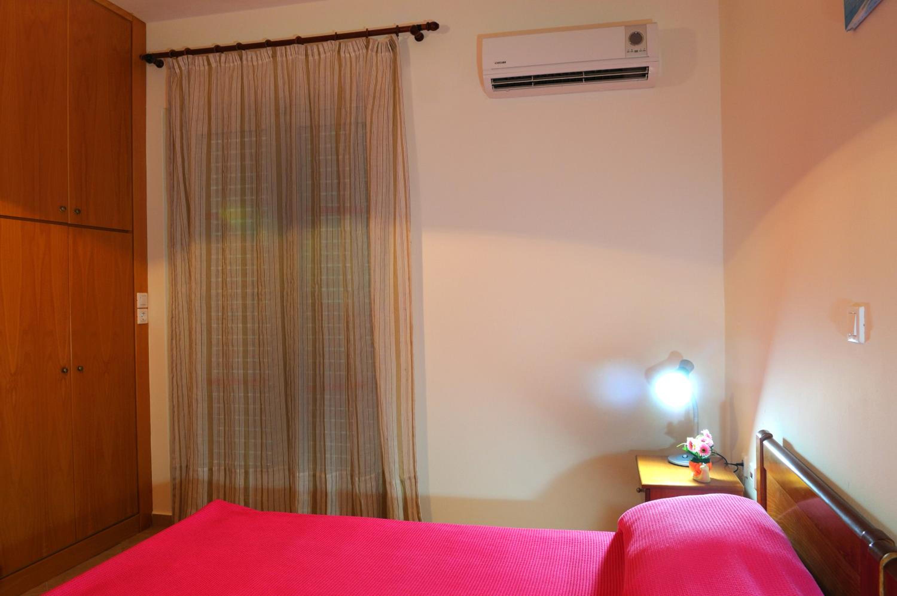 Фото Nikos 2 Studios & Apartments