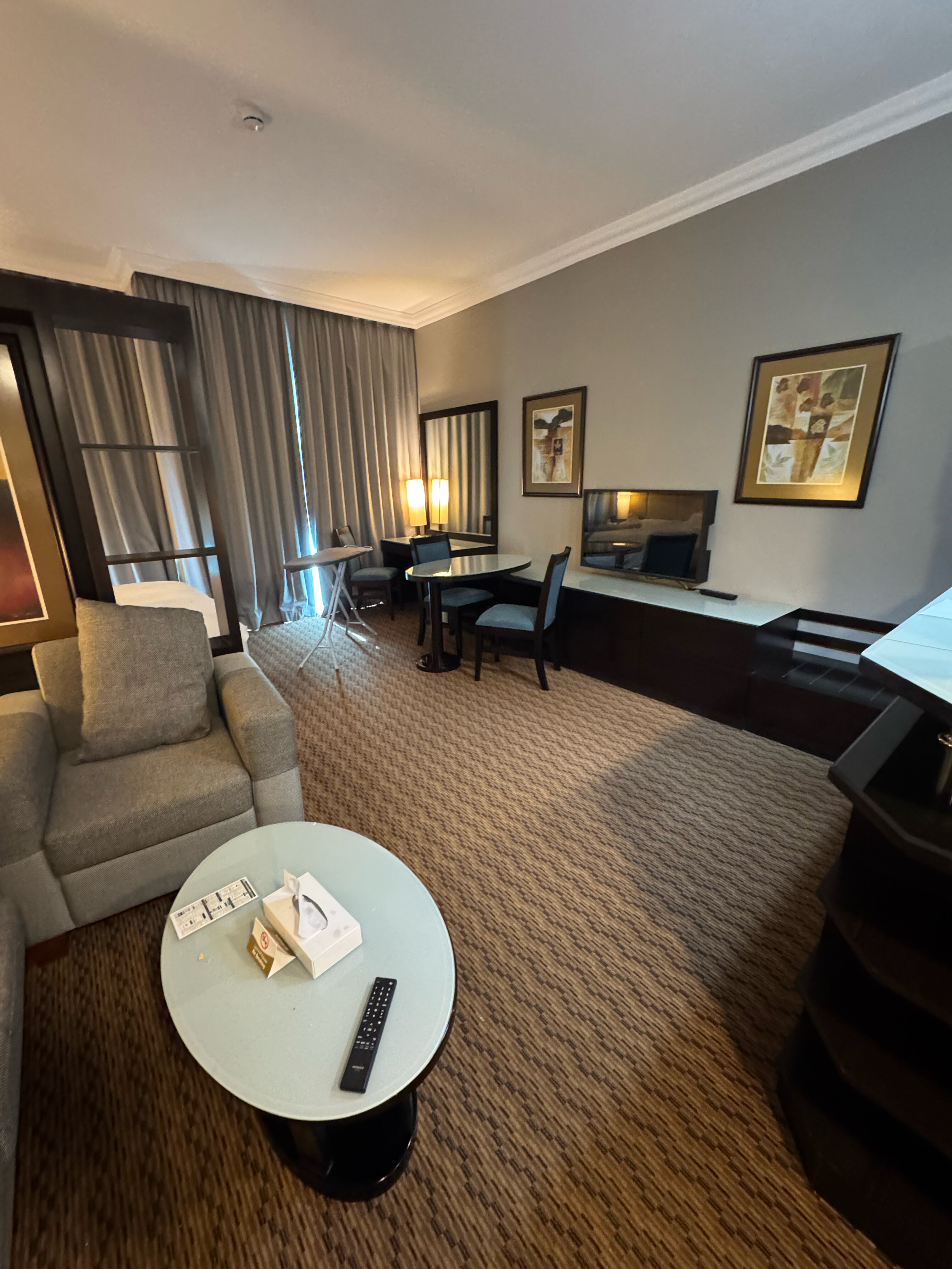 Фото Al Manzel Hotel Apartments