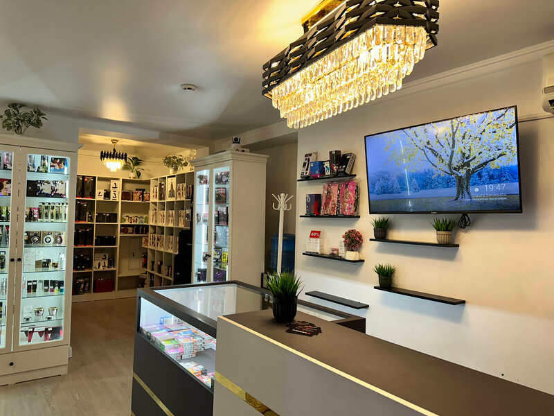 Порно әке қызына кіргізеді