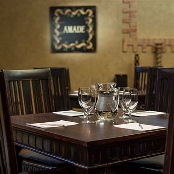 Фото Hotel Amade Chateau