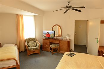 Фото Hotel Sasso Boretto