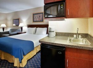 Фото Holiday Inn Express & Suites Farmington, an Ihg Hotel