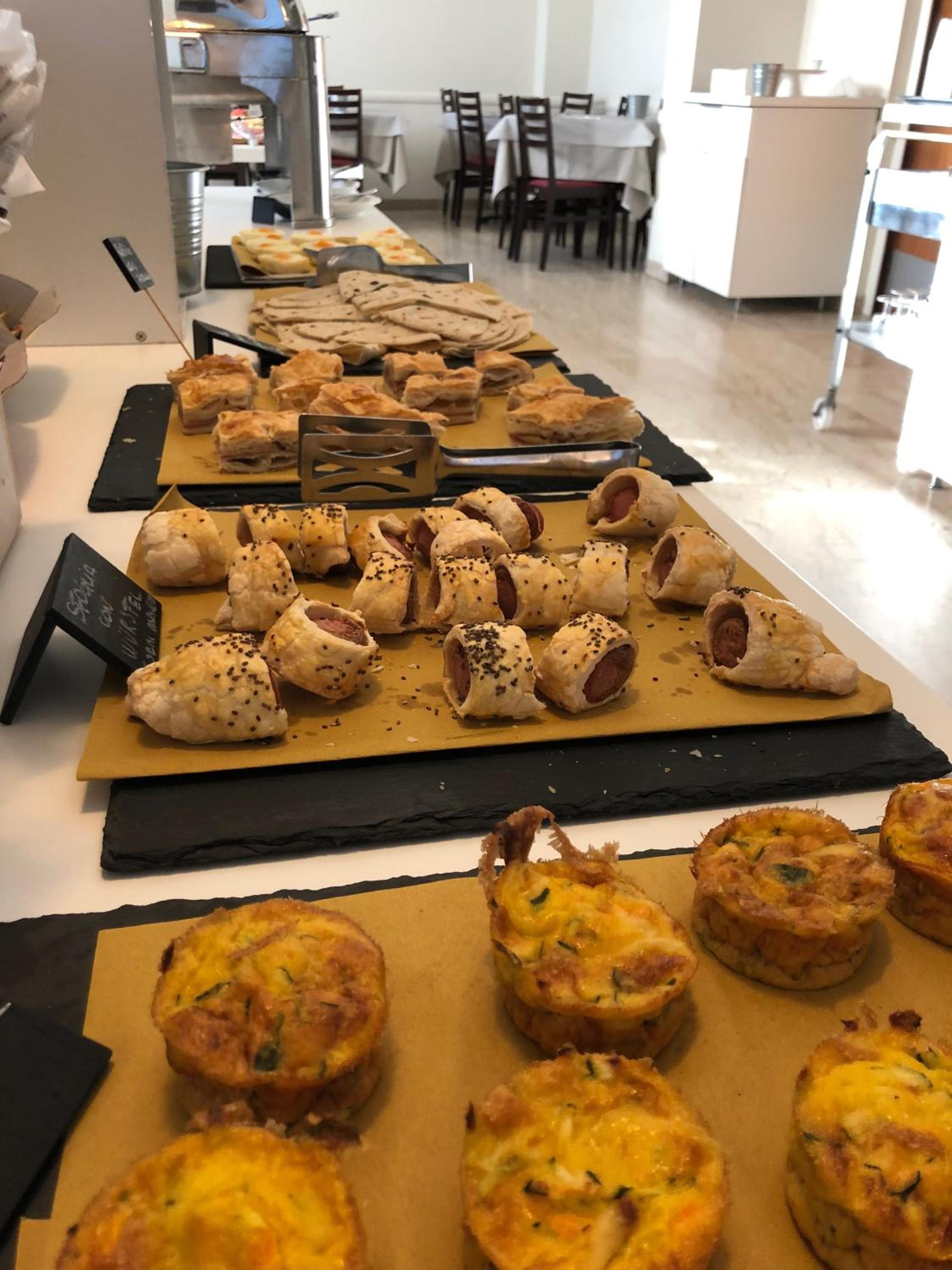 Фото Hotel Little