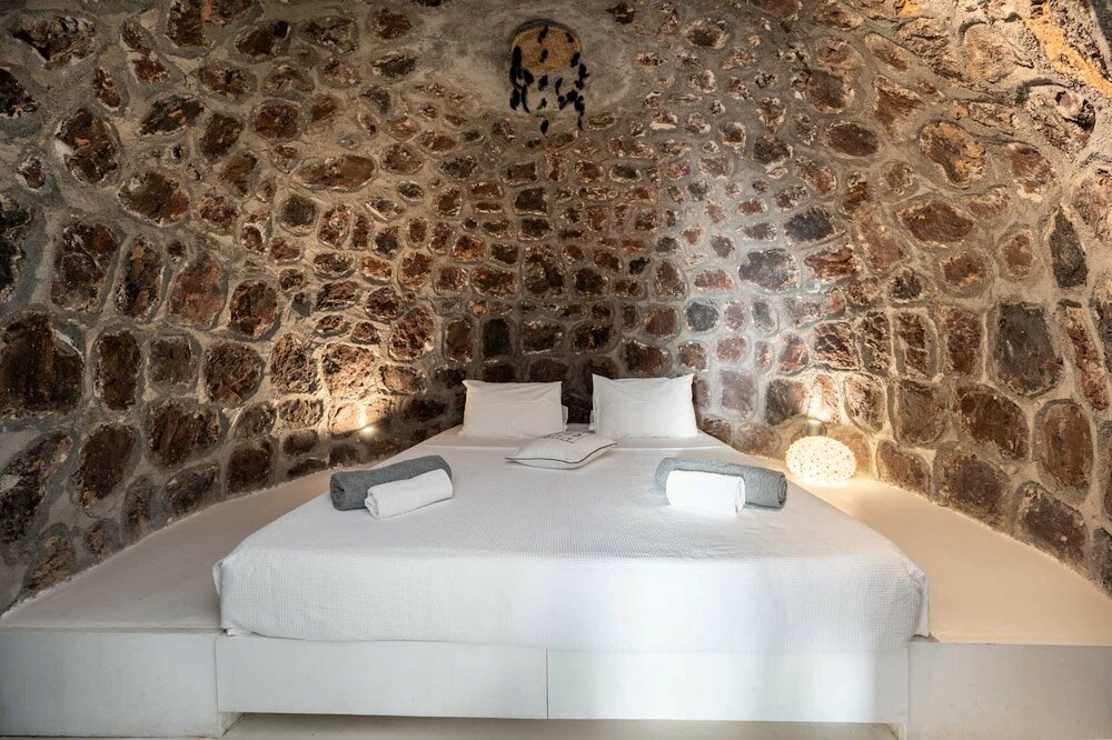 Фото Fertimo Suites by Karpimo