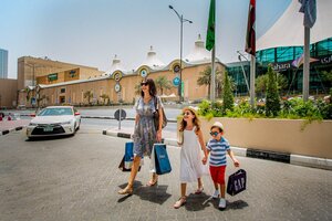 Гостиница Golden Sands Sharjah