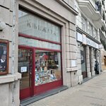 Knjižara Aleksandar Belić (Belgrade County, Municipality of Stari Grad, Studentski Square, 5), bookstore