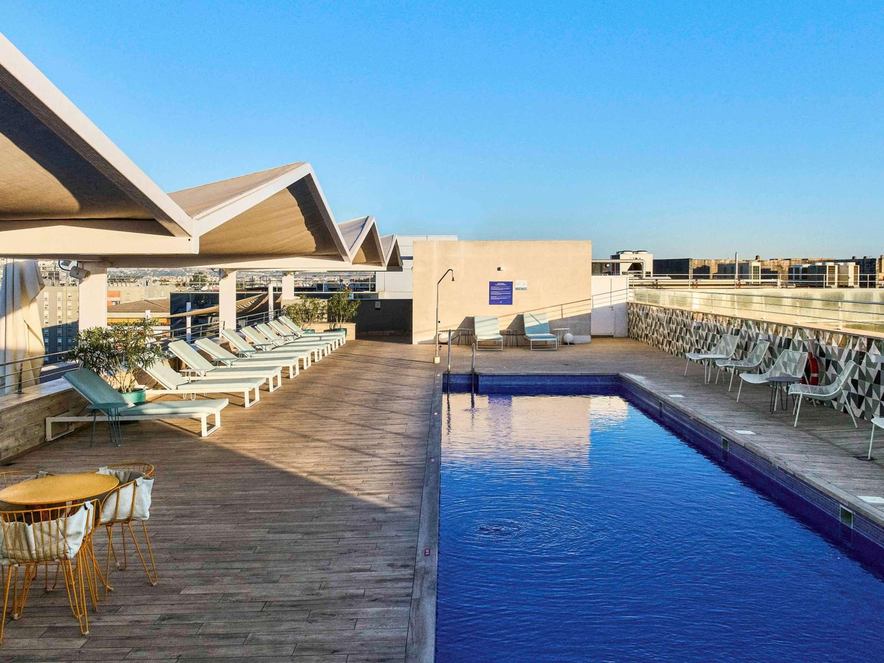 Фото Novotel Sevilla