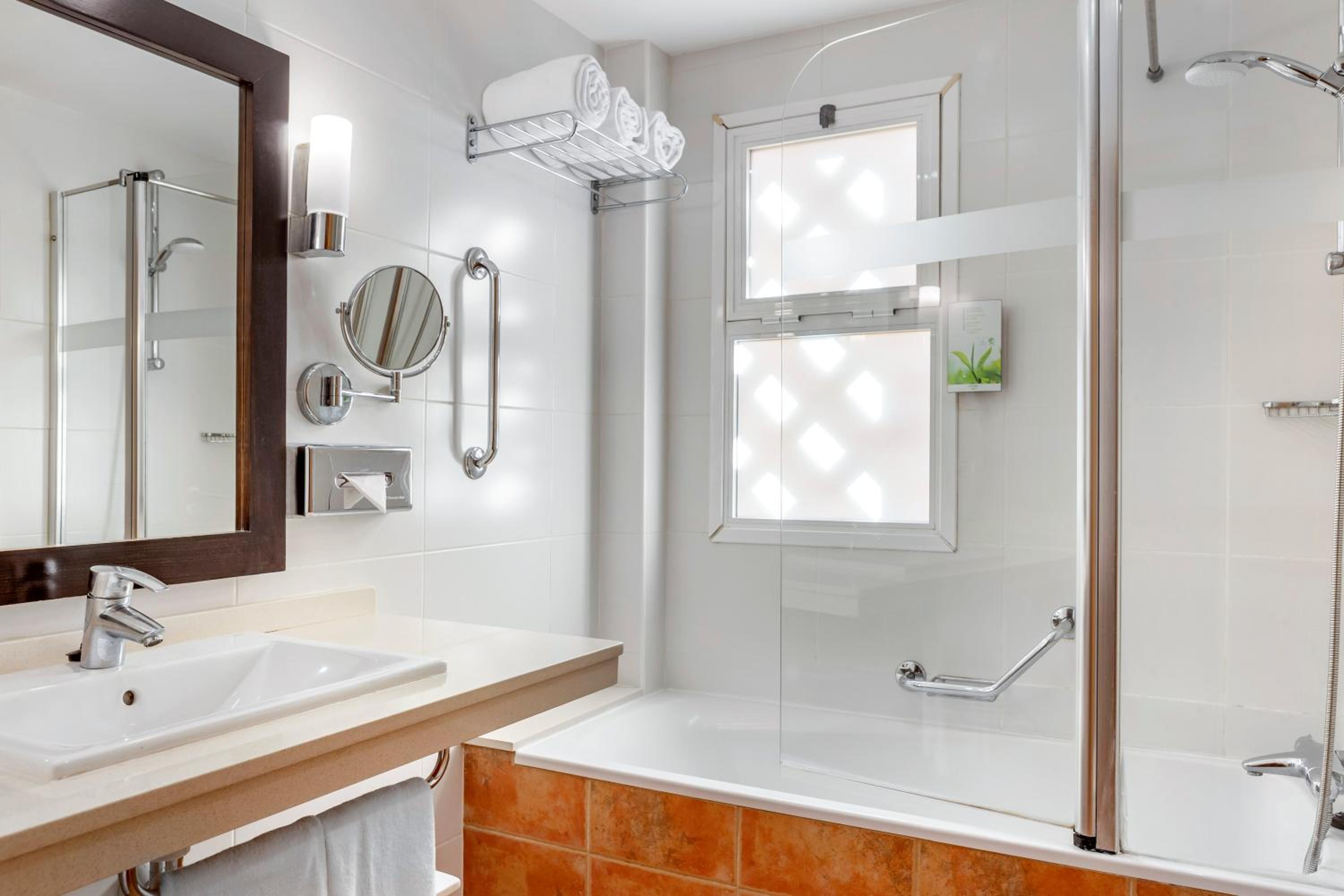 Фото Sunset Harbour Club