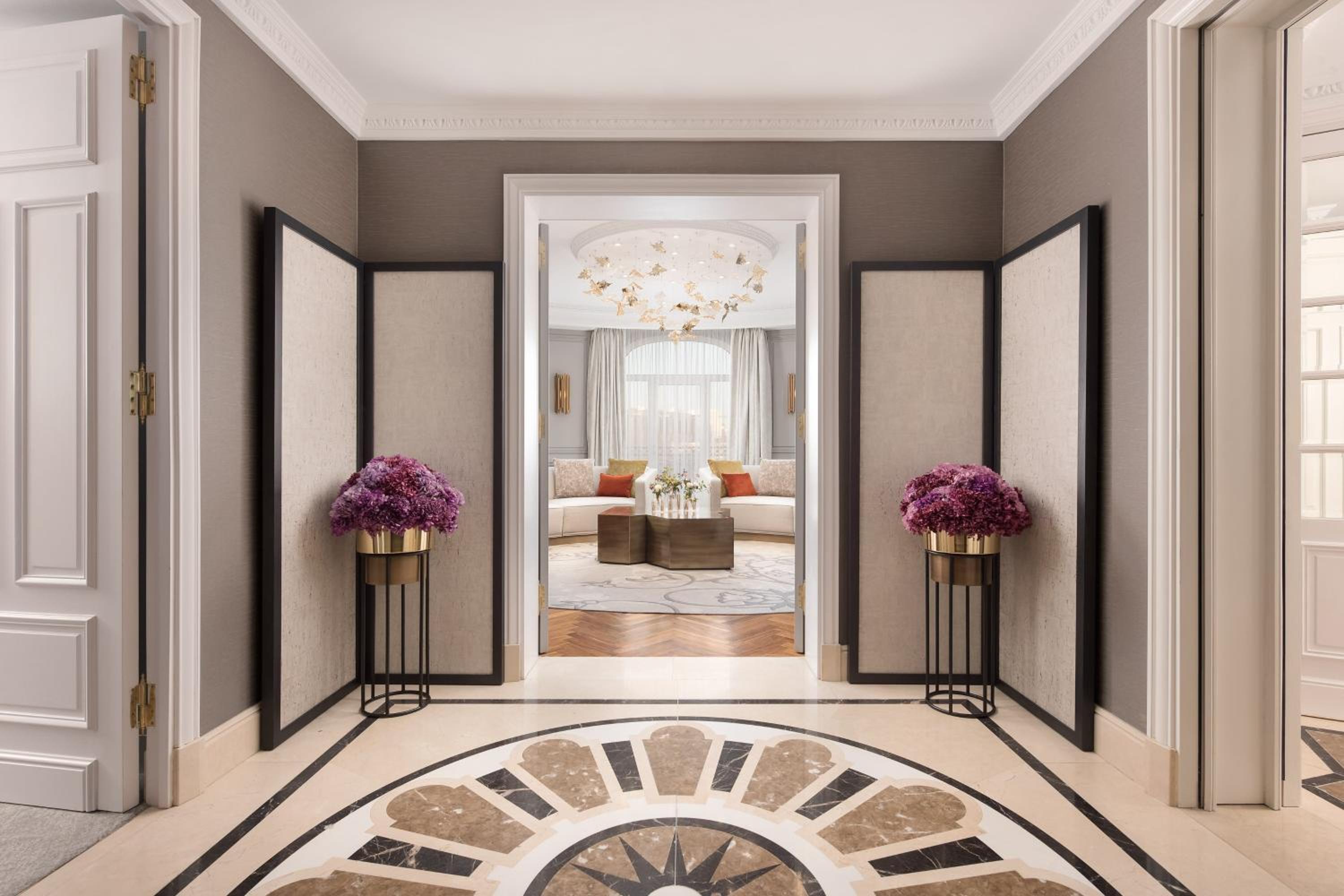 Фото The Palace, a Luxury Collection Hotel, Madrid