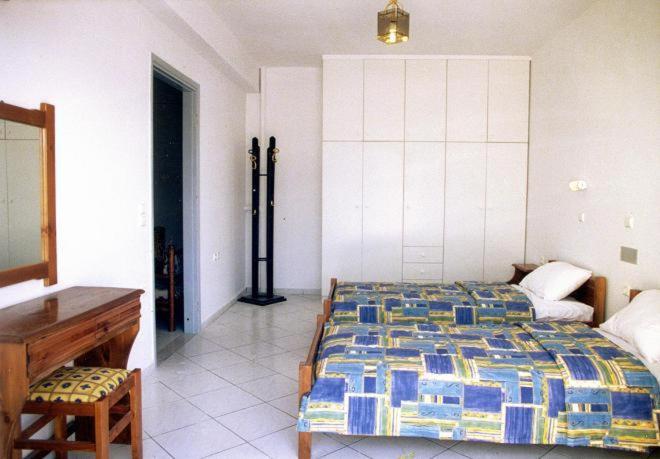 Фото Eleni Palace