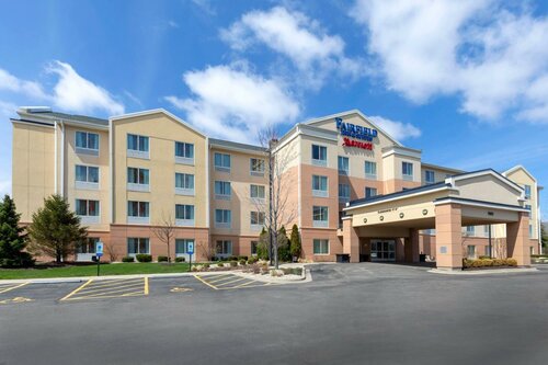 Гостиница Fairfield Inn & Suites by Marriott Rockford в Рокфорде