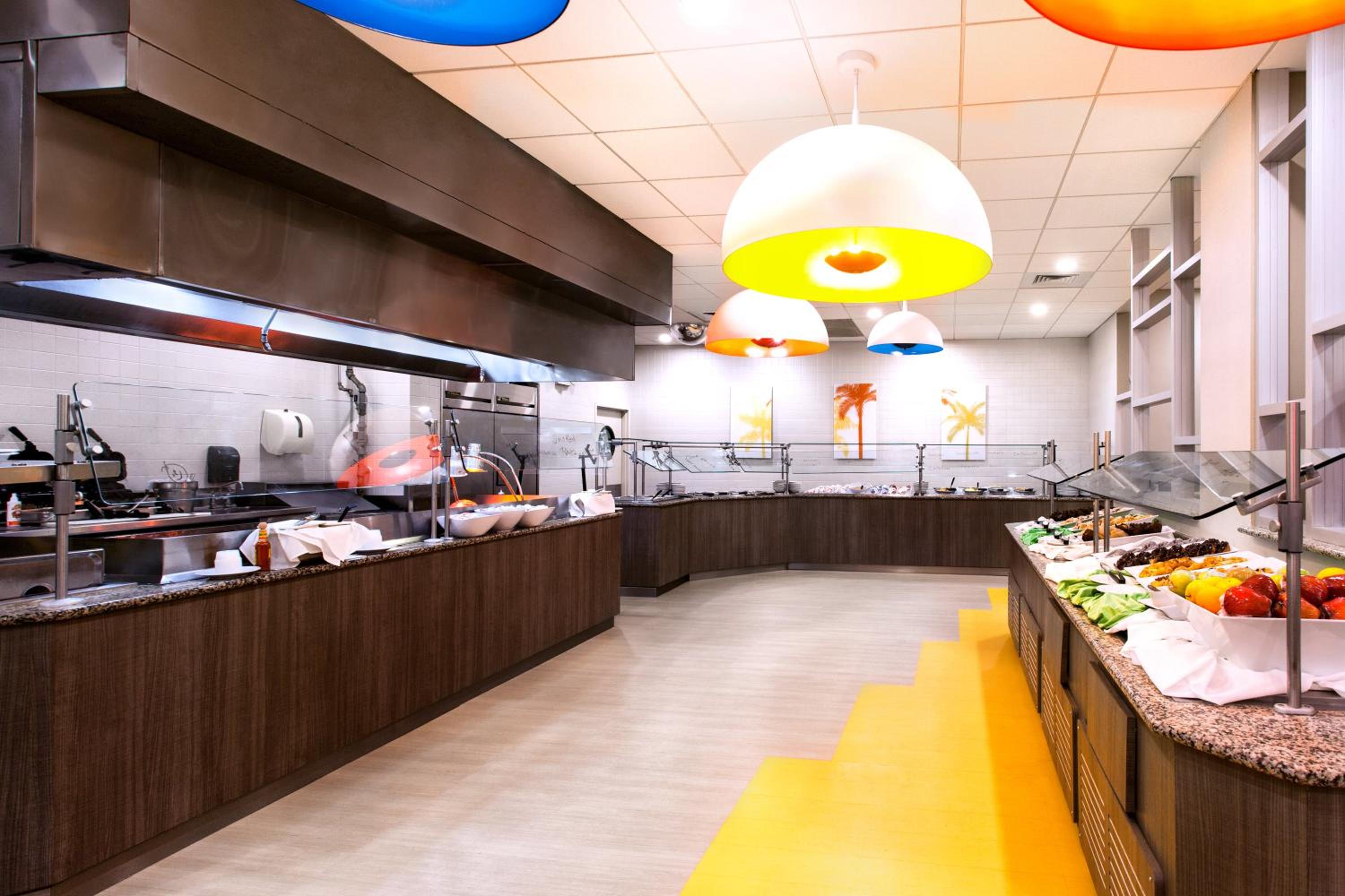 Фото Holiday Inn Resort Orlando Suites - Waterpark, an Ihg Hotel