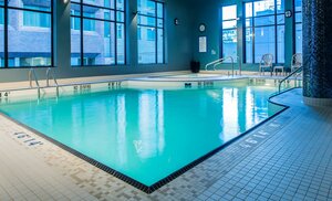 Гостиница Hotel Blu Vancouver