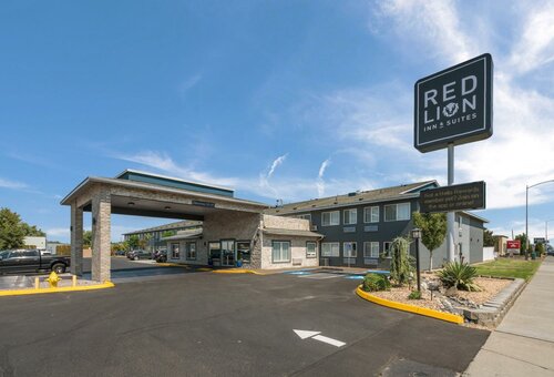 Гостиница Red Lion Inn & Suites Kennewick Tri-Cities в Паско