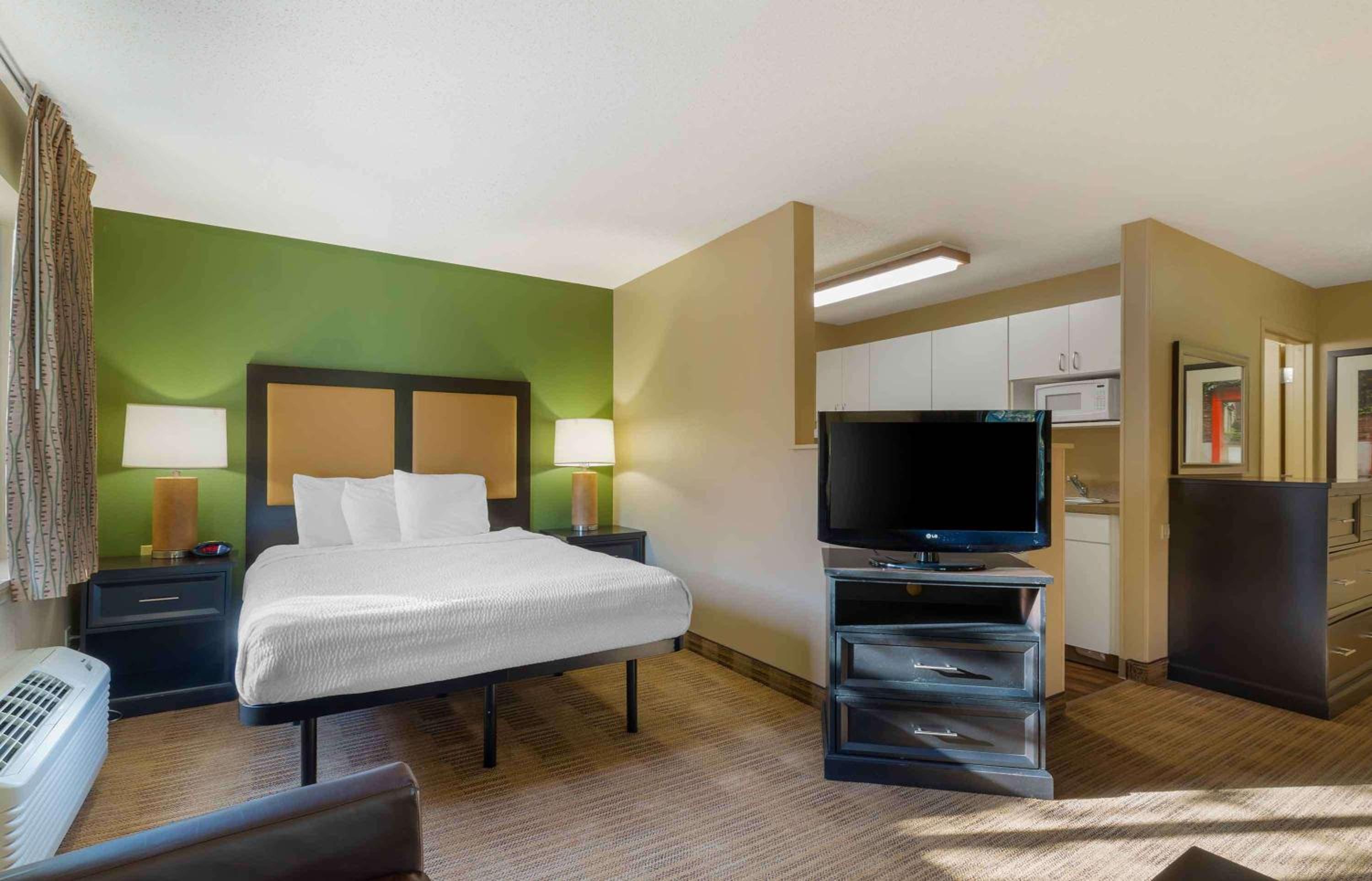 Фото Extended Stay America Suites - Hartford - Farmington