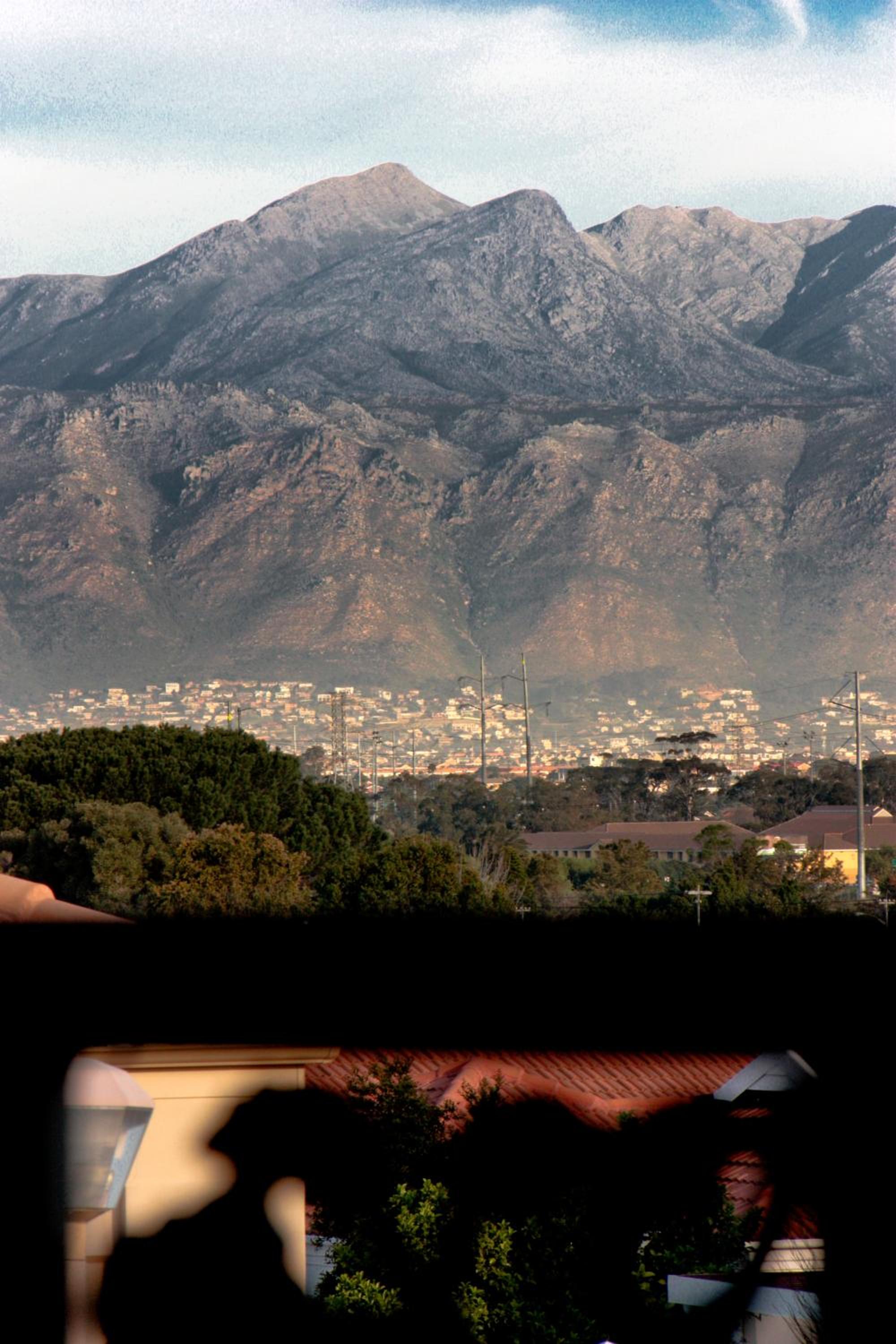 Фото A Smart Stay Apartments