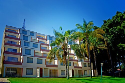 Гостиница Norfolk Towers Serviced Apartments в Кении