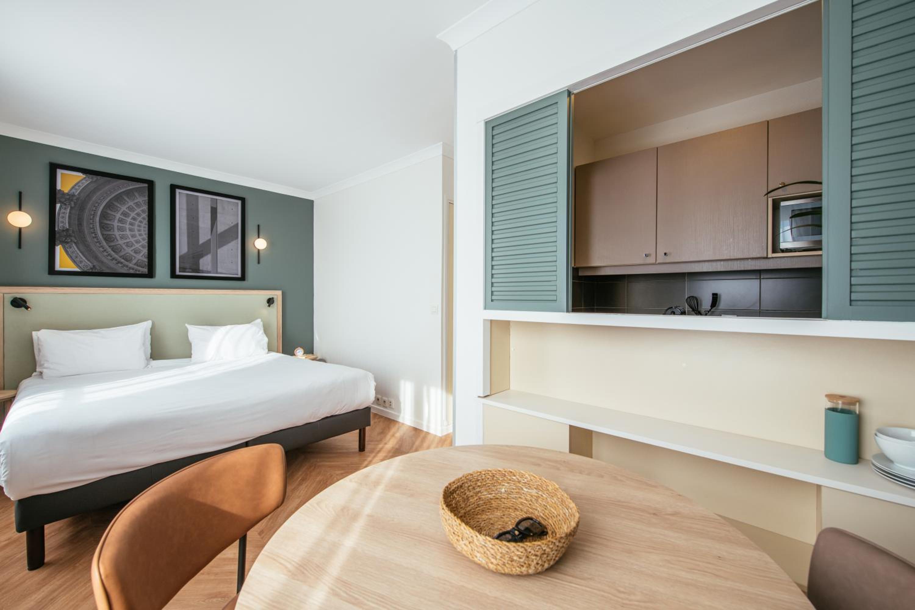 Фото Aparthotel Adagio Paris Buttes-Chaumont