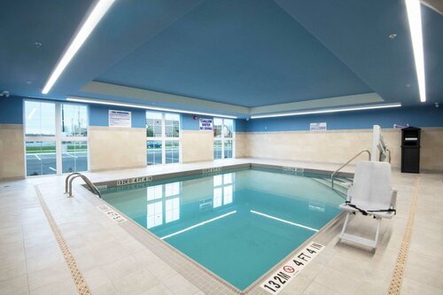 Гостиница Comfort Inn & Suites