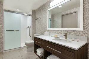 Гостиница Home2 Suites by Hilton Quebec City