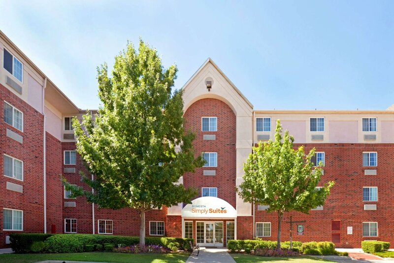 Гостиница Sonesta Simply Suites Arlington