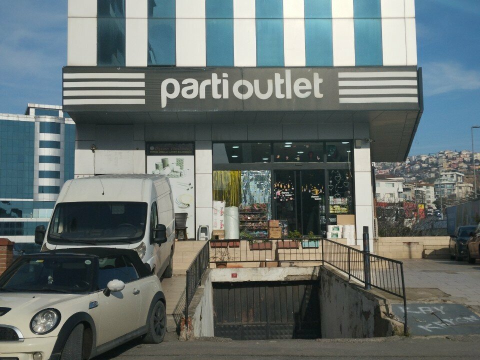 لوازم قضاء عطلة Partioutlet Maltepe Branch ، اسطنبول، صورة