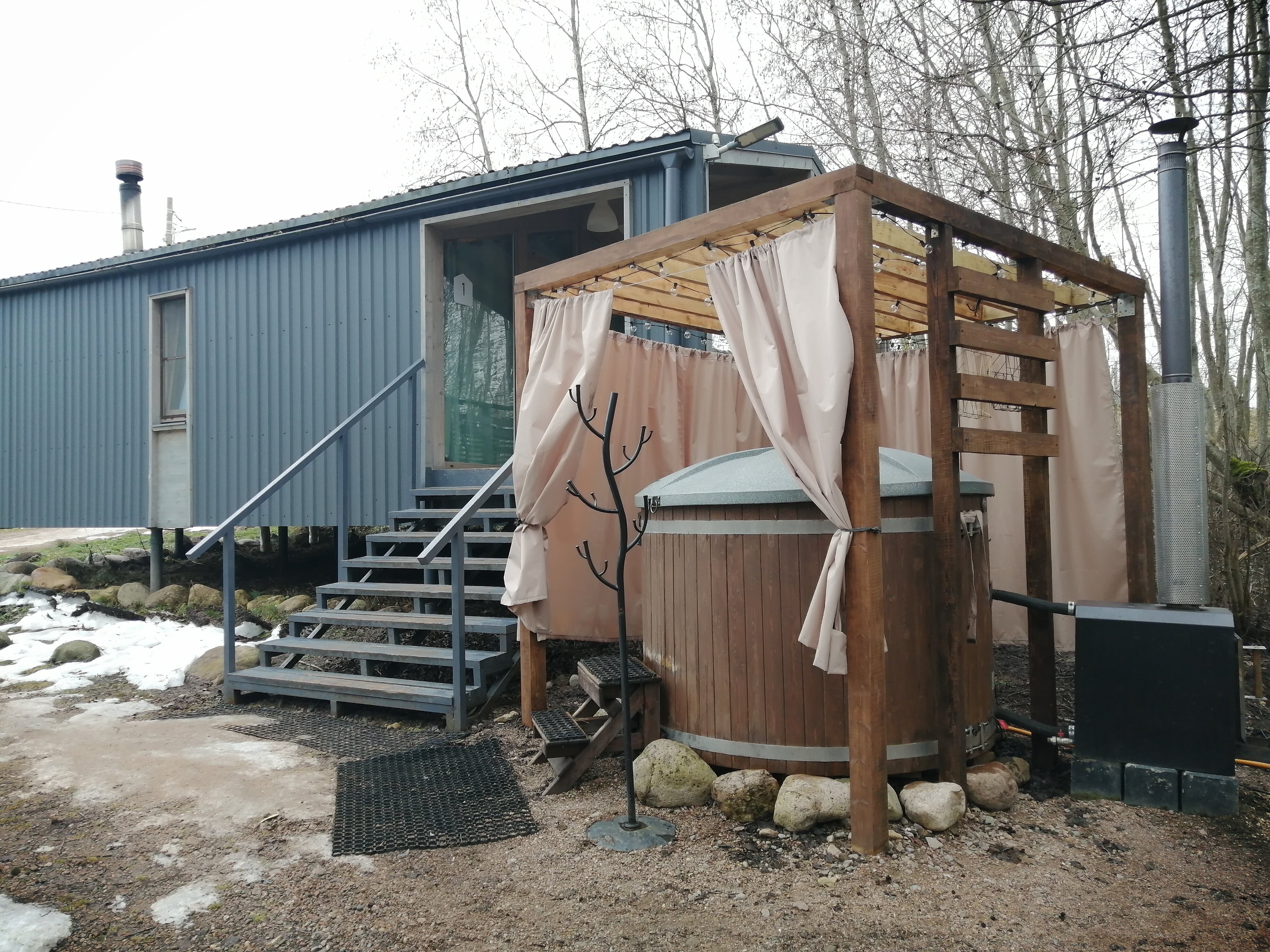 Фото Мишка на прудах