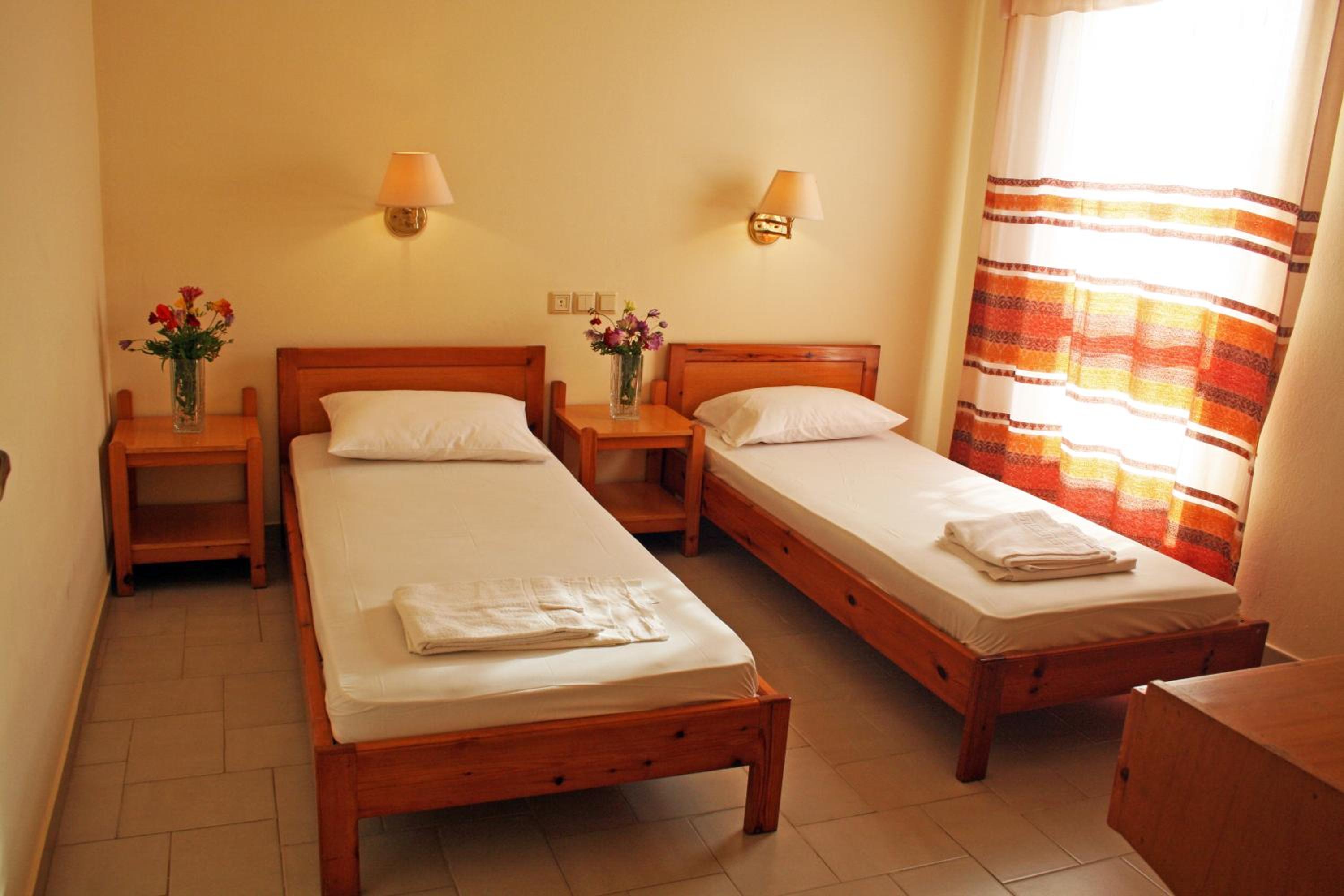 Фото Haris Apartments