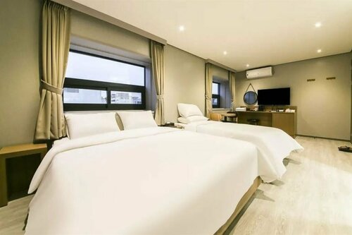 Гостиница Olympia Hotel в Канныне