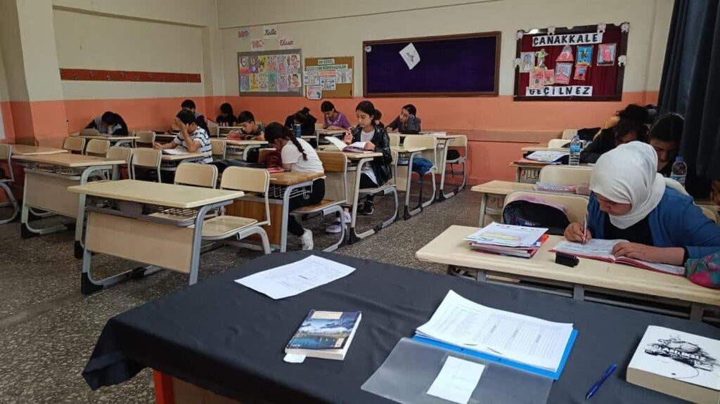 School Ataturk Middle School, Midyat, photo