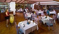 Фото Grand Chennai by Grt Hotels
