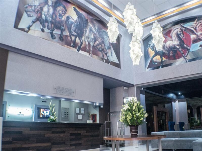 Фото Hotel Pueblo Amigo Plaza & Casino