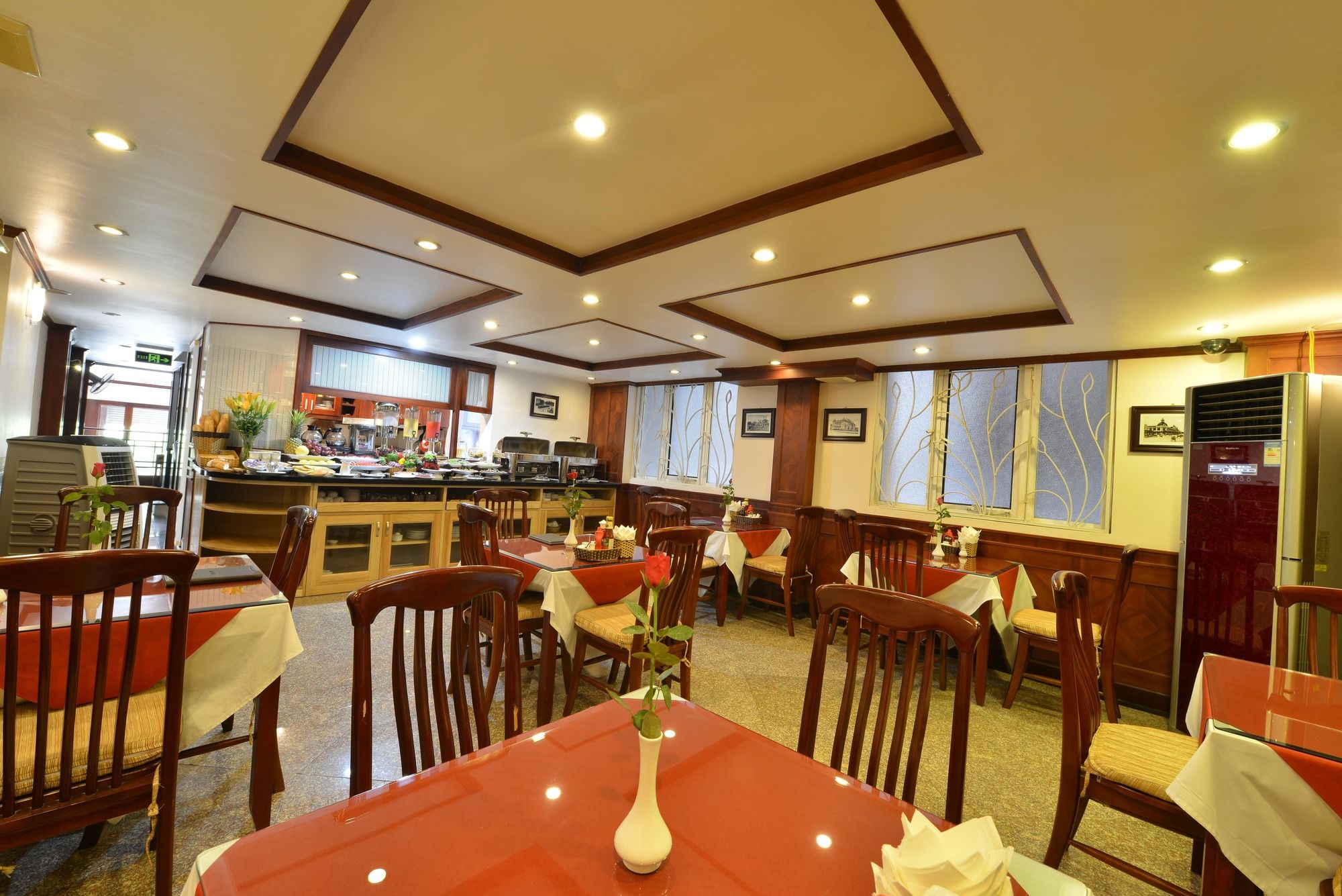 Фото Blue Ha Noi Inn Legend Hotel